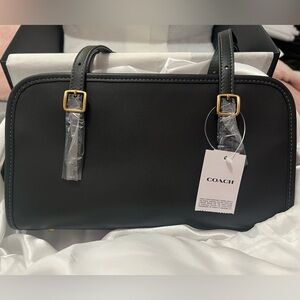 Coach Swing Zip New With Tags